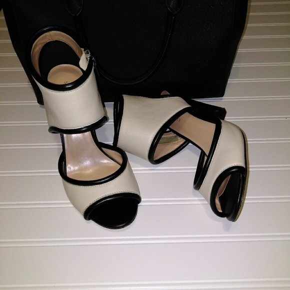 SOLD - Picture 2 of 6